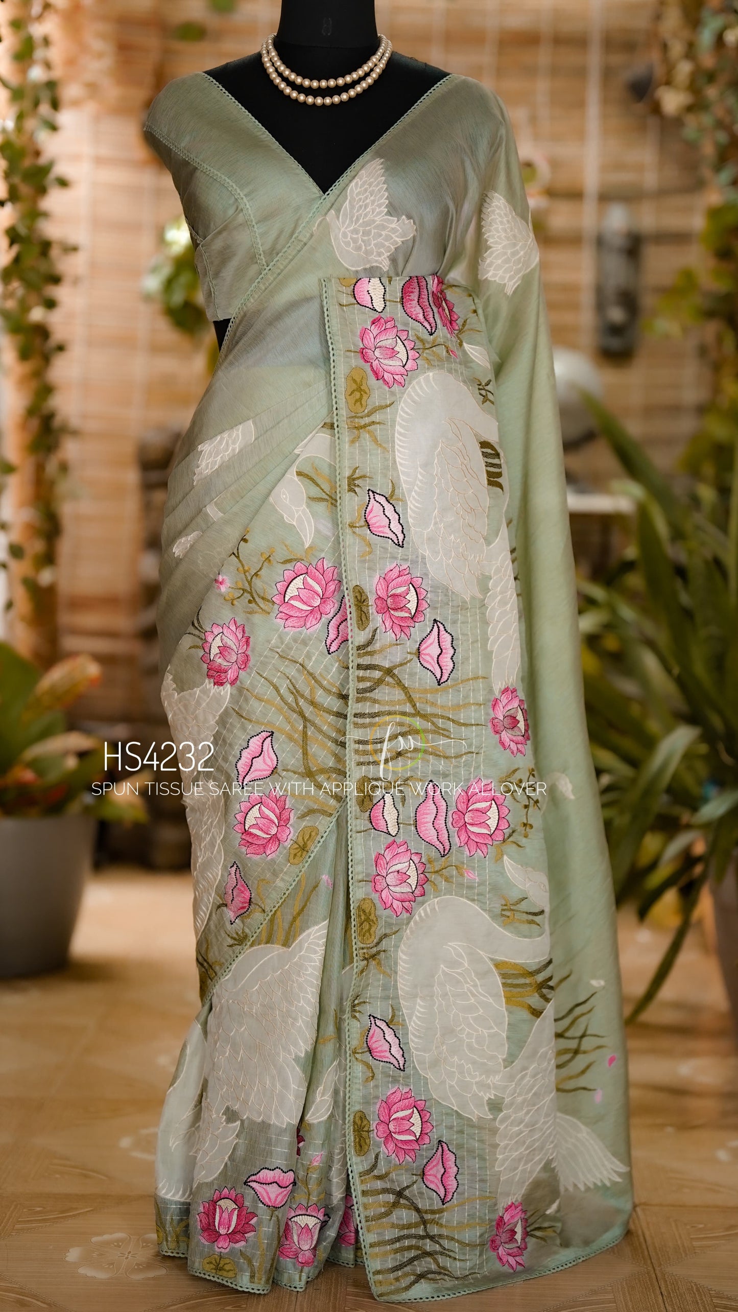 Tissue -Appliqué work